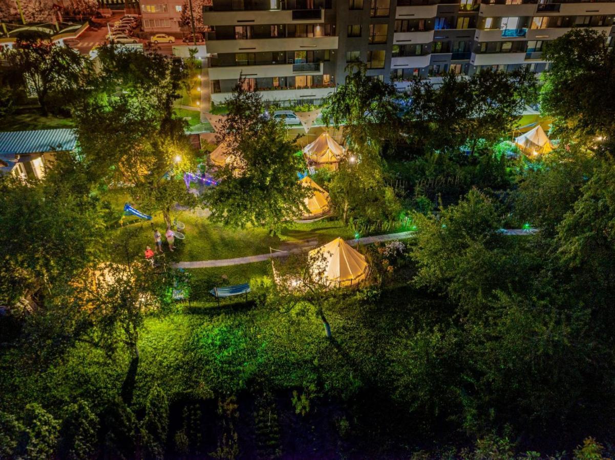 Dragonfly Gardens Urban Glamping Brasov Hotel Exterior photo